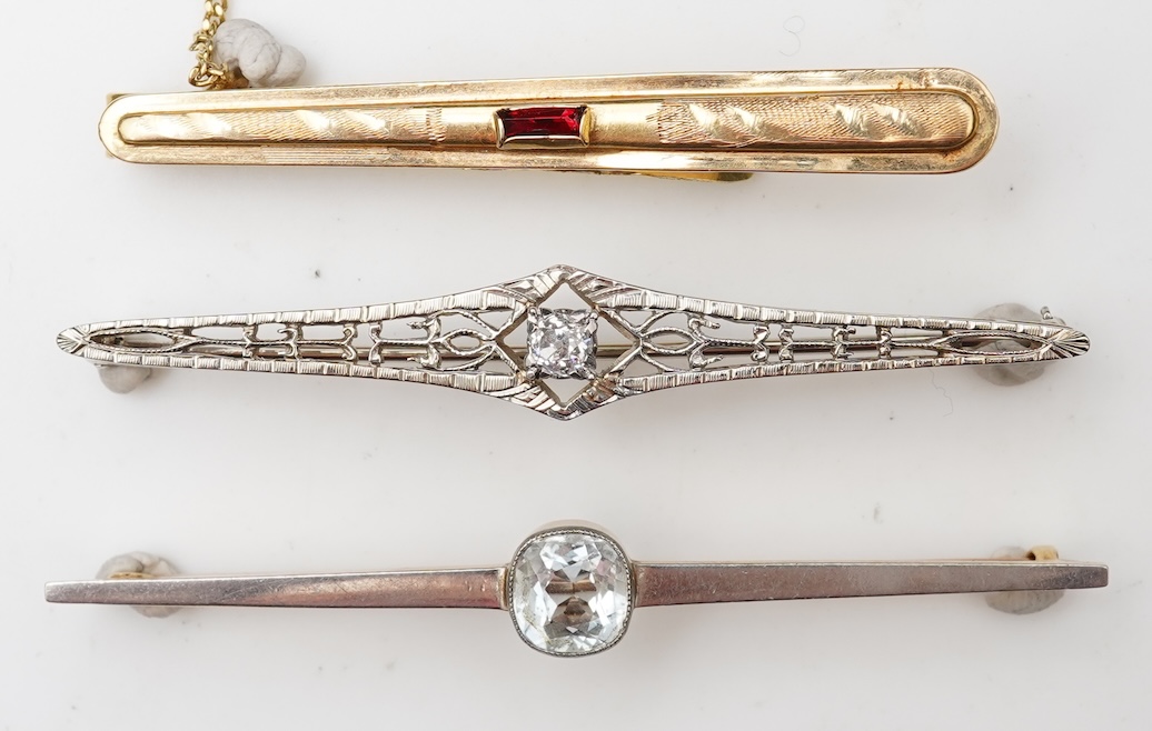 Three bar brooches, late 19th/early 20th century